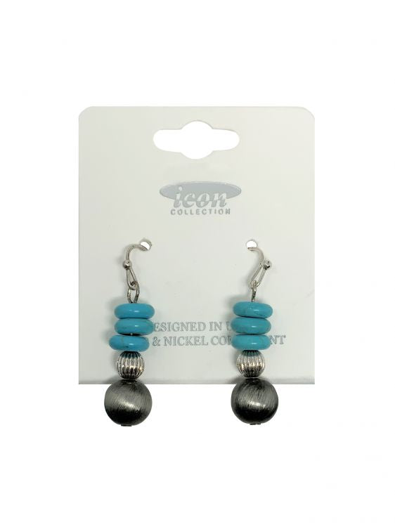 Turquoise beaded earring and necklace set