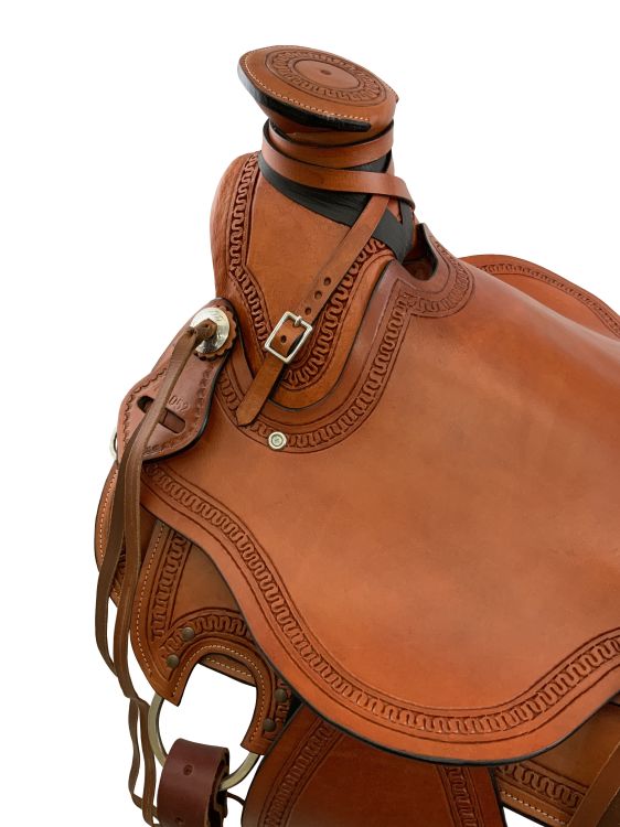 16" Wade Style Roping Saddle with Serpentine Border