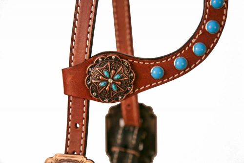 13828: Showman ® single-ear leather headstall with turquoise studs and concho accents Headstall Showman