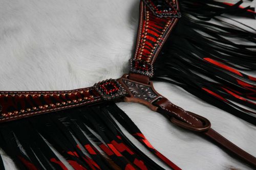 13865: Showman ® 5 piece headstall and breast collar set Headstall & Breast Collar Set Showman