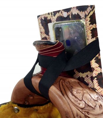 177239: Showman ® Smart Phone Snake Skin Print Case for Saddle Primary Showman