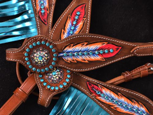 7041: Showman ® "Light as a Feather" browband headstall and breast collar set Headstall & Breast Collar Set Showman