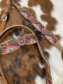 7087: Showman ® Hand Painted Aztec Brow band Headstall and Breast collar Set Headstall & Breast Collar Set Showman