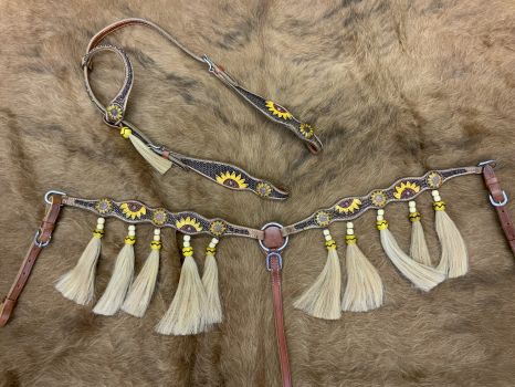 8031: Showman™ Medium Oil Browband Headstall and Breast collar set with Painted Sunflower Design a Headstall & Breast Collar Set Showman