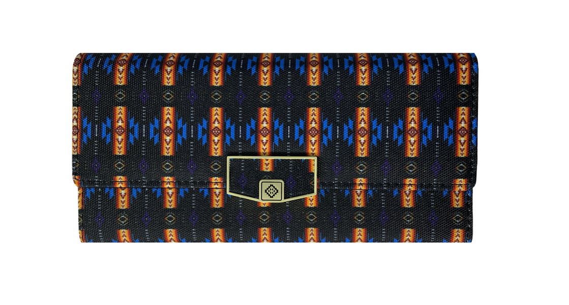 Aztec print with snap closure Default Shiloh