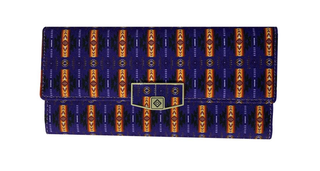 Aztec print with snap closure Default Shiloh