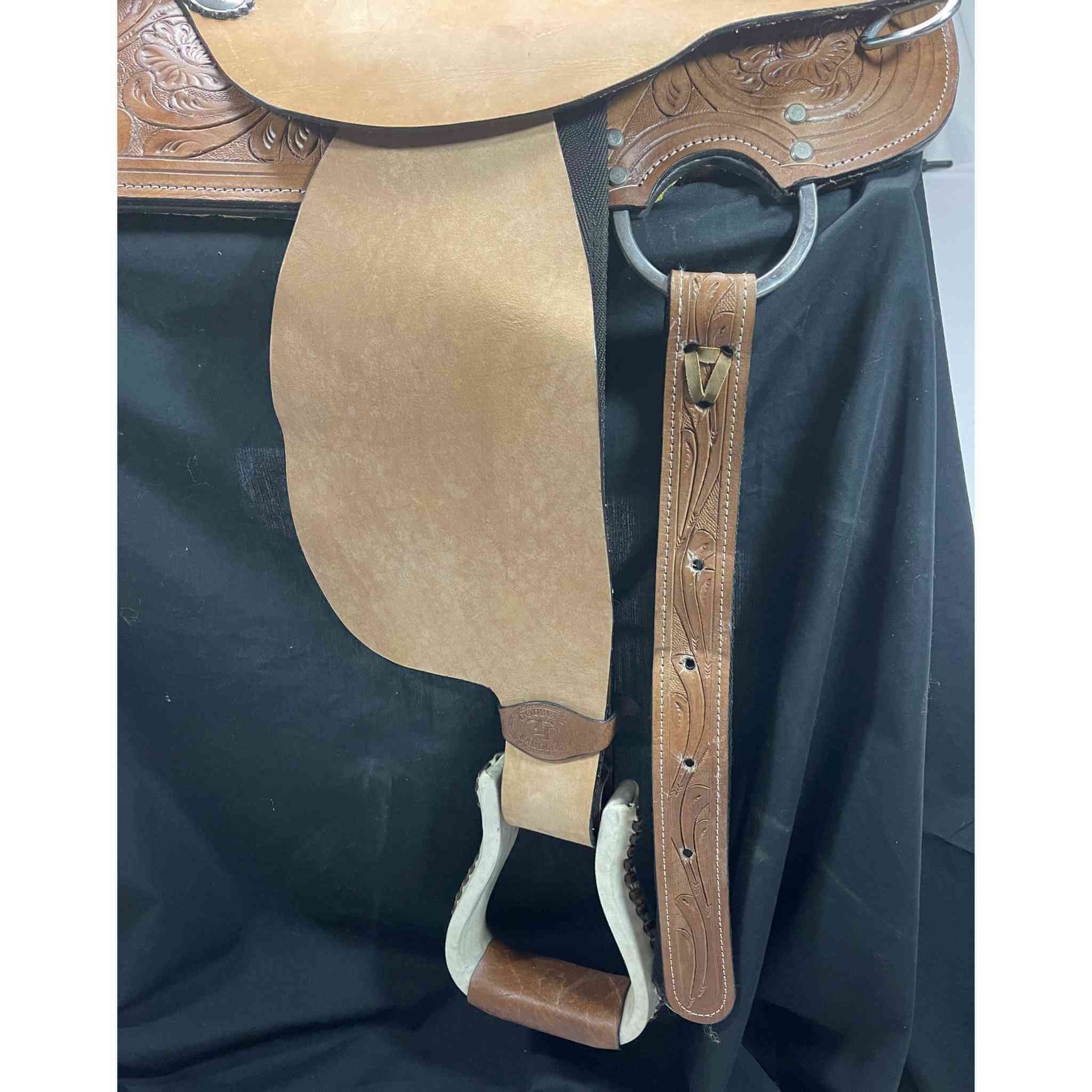 CLEARANCE 16" Double T Barrel style saddle 0254 Barrel Saddle Double T