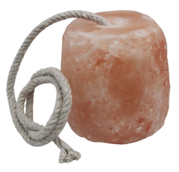 R-1026: 7LB 100% All Natural Himalayan Rock Salt with 36" rope Primary Showman Saddles and Tack