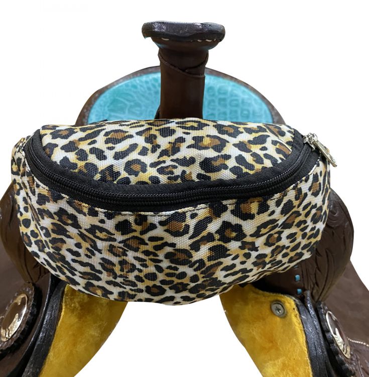 Showman ® Cheetah Print Insulated Nylon Saddle Pouch Default Shiloh