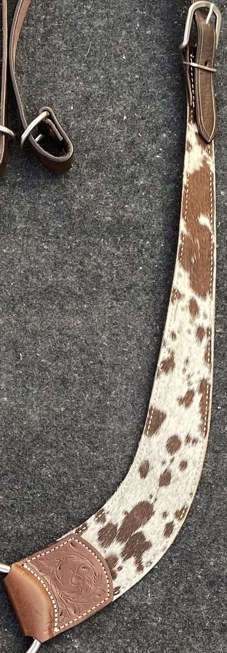 Showman ® Leather hair on cowhide pulling collar Default Shiloh