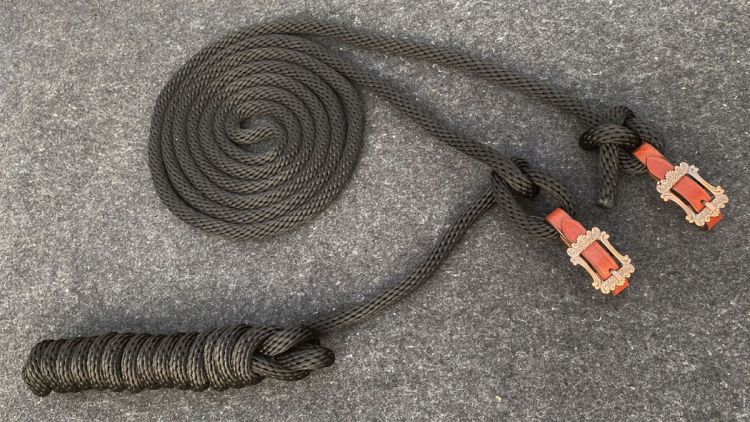 Showman ® Leather slobber straps with copper buckles Default Shiloh