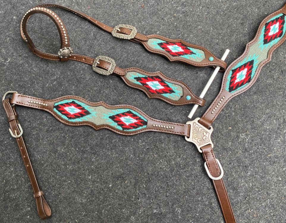 Showman Browband Headstall and Breastcollar Set with Wool Southwest Blanket Inlay