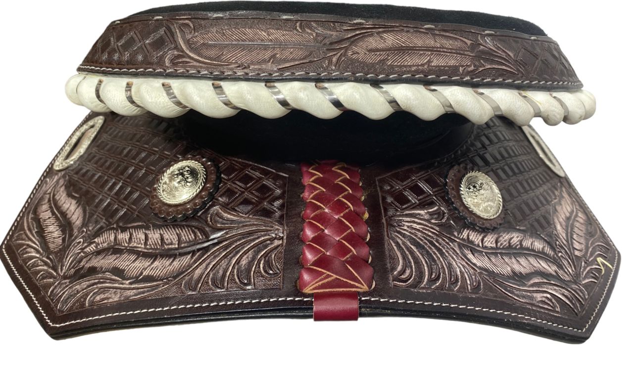 Double T PrariePlume Barrel Racer Saddle - 16 Inch