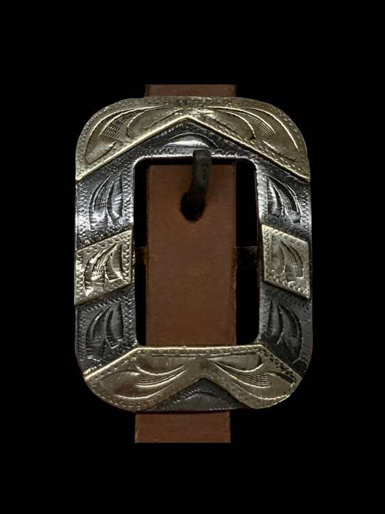 Showman Argentina Cow Leather One Ear Headstall with Silver Engraved Overlayed Buckle