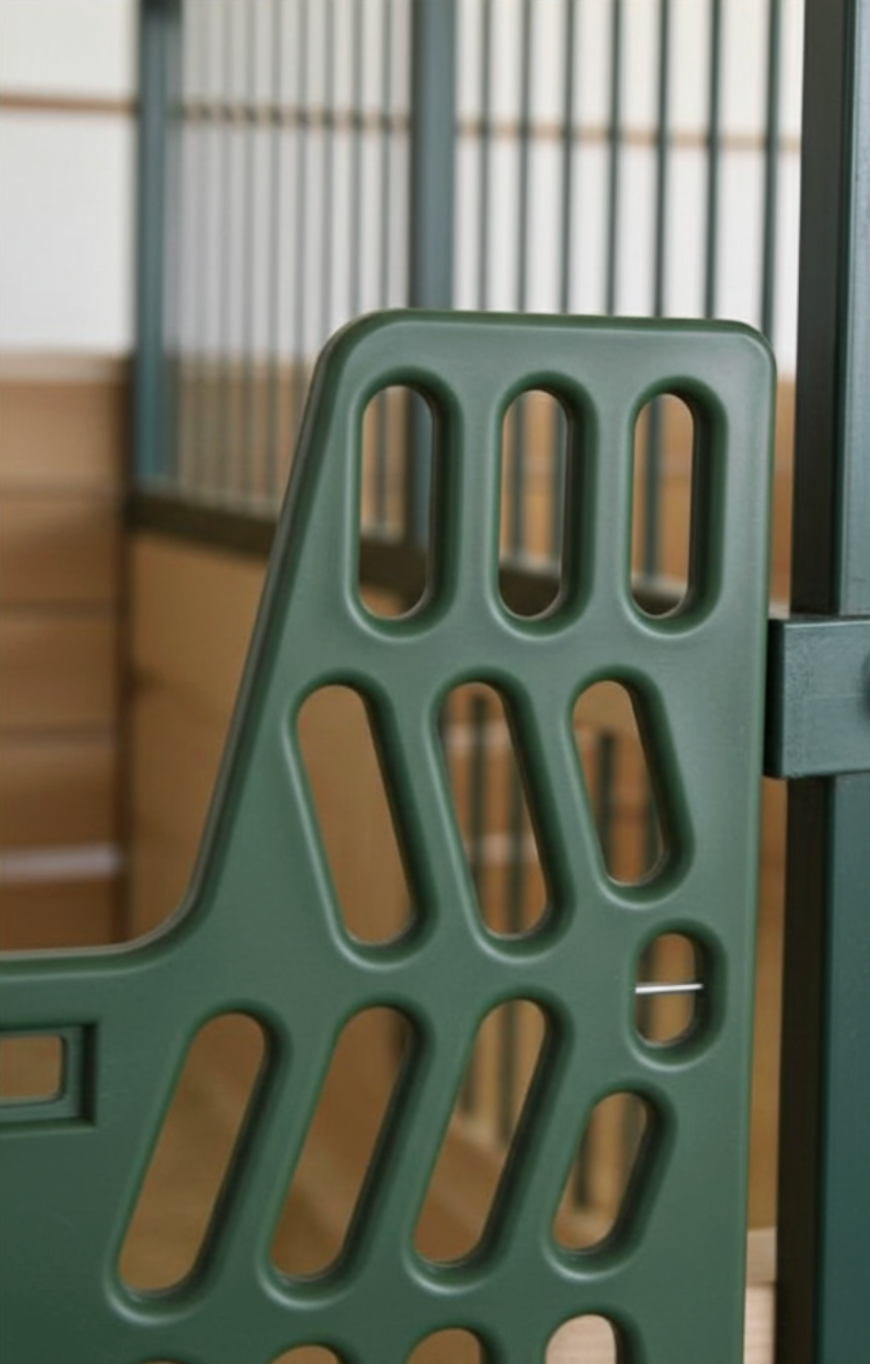 Horsemen's Pride Plastic Horse Stall Gate with Yoke 42"