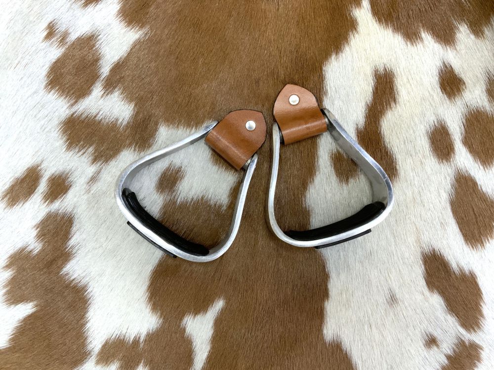 Pony/Youth Aluminum Stirrups With Rubber Tread