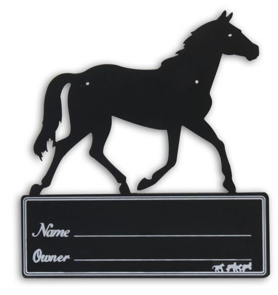 72H0094: Showman ® Trotting horse stall name plate Primary Showman   