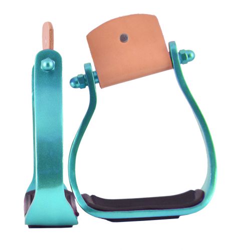 8082: Showman® Color coated angled aluminum stirrups Stirrups Showman   