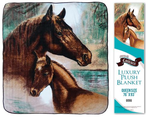 G066: Showman Couture ™ Luxury plush blanket with mare and foal print Primary Showman   