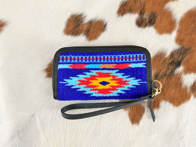 Showman  ® 100% Wool Dark Blue  Southwest Design Saddle Blanket Wallet Default Shiloh   